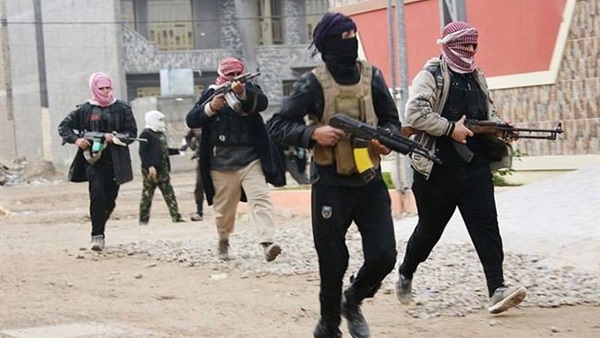 الأمن العراقى: مقتل 17 مسلحا من داعش بالرمادي 
