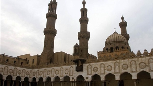 الأزهر: ذكرى 25 يناير وعيد الشرطة حافزًا للعمل والبناء الأزهر: ذكرى 25 يناير وعيد الشرطة حافزًا للعمل والبناء