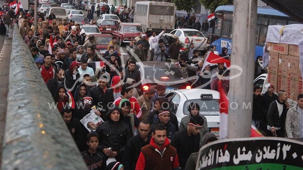 «الوزراء» يكشف حقيقة إقتحام ميدان التحرير من قبل الإرهابية «الوزراء» يكشف حقيقة إقتحام ميدان التحرير من قبل الإرهابية