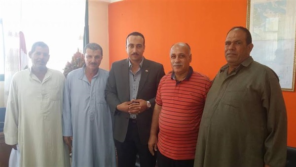 نقابة الفلاحين تبحث مشاكل مستشفى جنوب بورسعيد نقابة الفلاحين تبحث مشاكل مستشفى جنوب بورسعيد