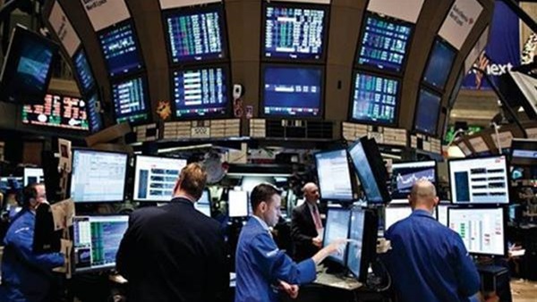 البورصة الأوروبية تبدأ تعاملات اليوم بتراجع البورصة الأوروبية تبدأ تعاملات اليوم بتراجع