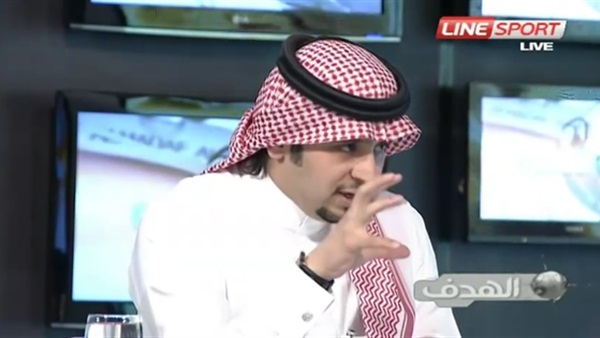 بالفيديو.. الجماهير السعودية تسخر من «الأهلي» بعد التعاقد مع «بيسيرو» بالفيديو.. الجماهير السعودية تسخر من «الأهلي» بعد التعاقد مع «بيسيرو»