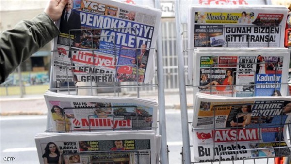 الإدعاء التركي يطالب بسجن صحفيين بارزين مدى الحياة