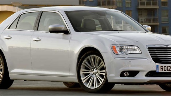 كرايسلر تطرح سيارتها «باسيفيكا» كرايسلر تطرح سيارتها «باسيفيكا»
