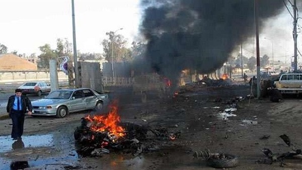 مصرع شخص وأصابة أخرين  اثر انفجار قنبلة ببغداد 