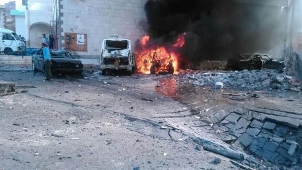 ارتفاع ضحايا تفجير القصر الرئاسي في اليمن لـ11 قتيلا ارتفاع ضحايا تفجير القصر الرئاسي في اليمن لـ11 قتيلا
