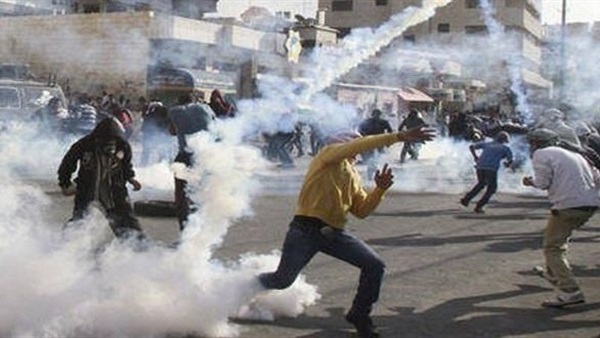إصابة فلسطينيين في مسيرات ومواجهات مع الاحتلال بالضفة إصابة فلسطينيين في مسيرات ومواجهات مع الاحتلال بالضفة