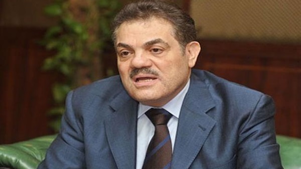 أزمة الإستقالات تعصف بحزب الوفد .. والأعضاء يتهمون البدوي بالتخاذل أزمة الإستقالات تعصف بحزب الوفد .. والأعضاء يتهمون البدوي بالتخاذل
