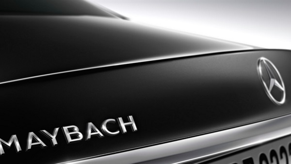 ظهور سيارة " مرسيدس مايباخ بول مان S600" بشوارع ألمانيا