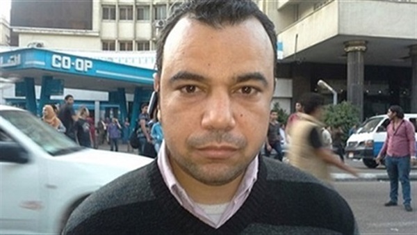 محمد عطية: جمعنا 850 ألف استمارة تفويض لحل الأحزاب الدينية محمد عطية: جمعنا 850 ألف استمارة تفويض لحل الأحزاب الدينية