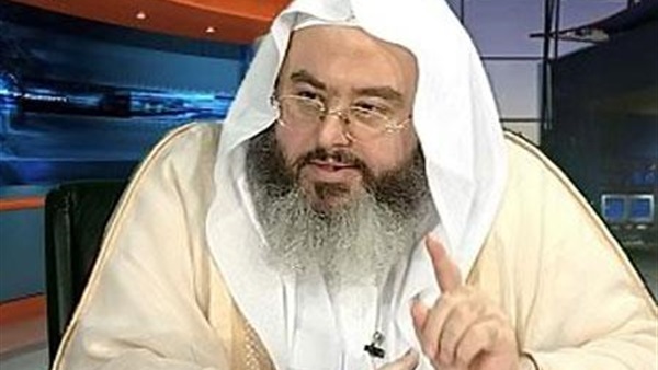 فتوى سعودية تحرم العمل كـ"محلل  رياضي وفني" وتجيز التحليل العسكري 