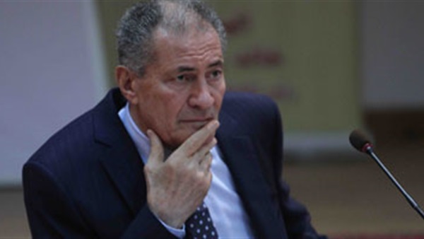 رئيس الاتحاد الدولي لكرة اليد يغادر القاهرة متوجها إلى سويسرا رئيس الاتحاد الدولي لكرة اليد يغادر القاهرة متوجها إلى سويسرا