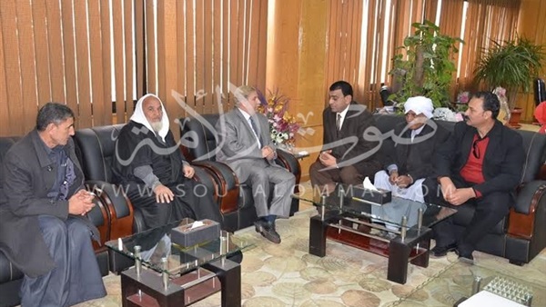بالصور.. وفد القومي للقبائل المصرية يكرم محافظ الإسماعيلية