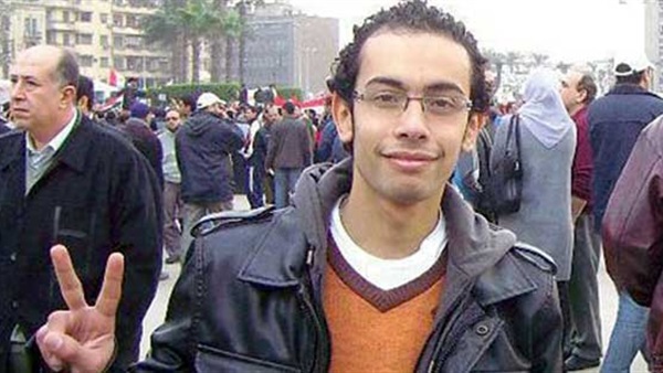 القصة الكاملة لـ«أيقونة الثورة» محمد الجندي فى الذكرى الثالثة لوفاته..أختفى من ميدان التحرير في ظروف غامضة..ظهر بعد أيام وهو يحمل إصابات بالغة..والبعض إتهم «الداخلية» بخطفه وتعذيبه القصة الكاملة لـ«أيقونة الثورة» محمد الجندي فى الذكرى الثالثة لوفاته..أختفى من ميدان التحرير في ظروف غامضة..ظهر بعد أيام وهو يحمل إصابات بالغة..والبعض إتهم «الداخلية» بخطفه وتعذيبه