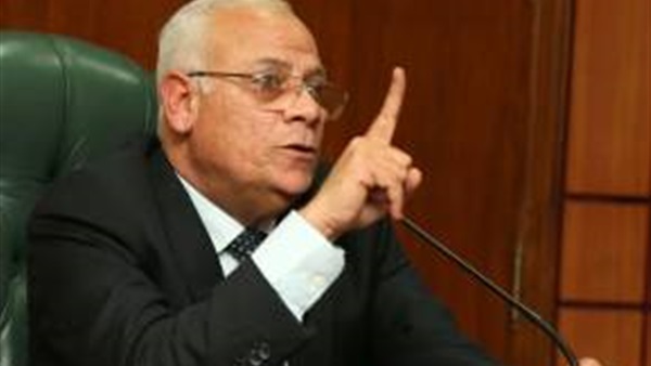 محافظ بوسعيد: «التاريخ سيكتب أن المشير طنطاوى حمى مصر» محافظ بوسعيد: «التاريخ سيكتب أن المشير طنطاوى حمى مصر»