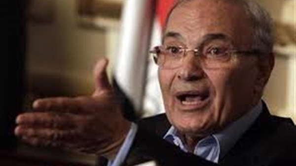 "شفيق" ينفي الادلاء بتصريحات صحفية   