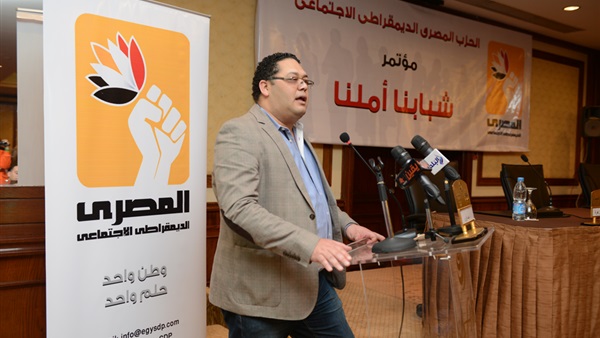 «المصري الديمقراطي» يعلن تضامنه الكامل مع أطباء «المطرية» «المصري الديمقراطي» يعلن تضامنه الكامل مع أطباء «المطرية»