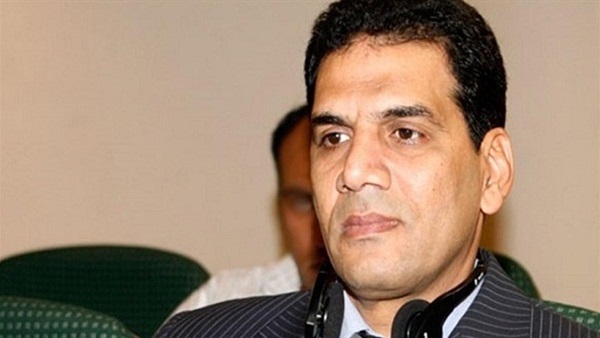 «الغندور» يعلن أسماء حكام مباراة «القمة» «الغندور» يعلن أسماء حكام مباراة «القمة»