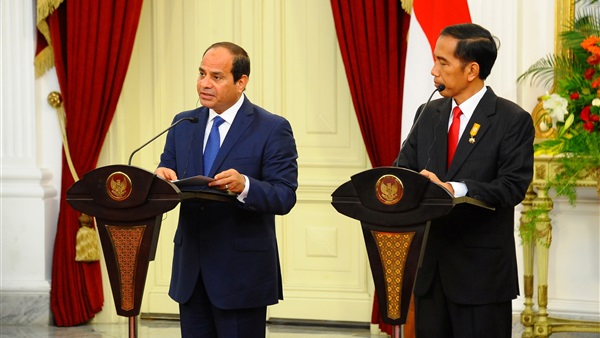 السيسي يشكر الشعب الإندونيسي على حفاوة الاستقبال..ويؤكد:رؤى البلدين متطابقة تجاه قضايا الشرق الأوسط السيسي يشكر الشعب الإندونيسي على حفاوة الاستقبال..ويؤكد:رؤى البلدين متطابقة تجاه قضايا الشرق الأوسط