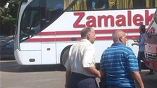 بالصورة..وصول أتوبيس الزمالك إلى الفندق  