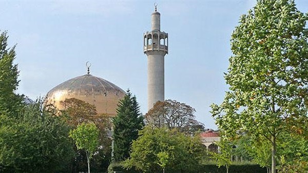 مساجد في بريطانيا تفتح أبوابها لغير المسلمين في مبادرة«يوم زيارة مسجدي» مساجد في بريطانيا تفتح أبوابها لغير المسلمين في مبادرة«يوم زيارة مسجدي»