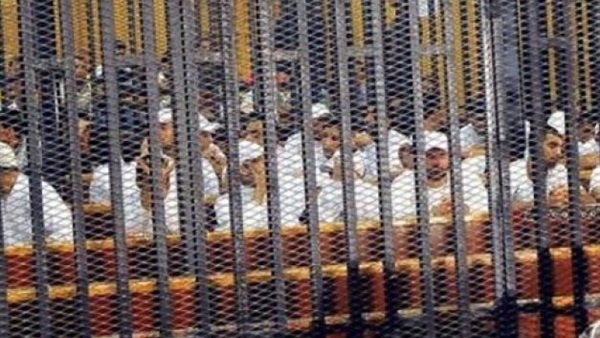 تجديد حبس المتهمين ببيع «أحجار الهرم» 15 يوما تجديد حبس المتهمين ببيع «أحجار الهرم» 15 يوما