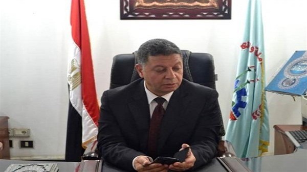 إحالة 10 موظفين للتحقيق لانصرافهم بدون إذن في بالشرقية