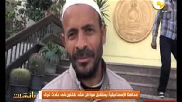 بالفيديو.. مواطن يتنازل عن وظيفة حكومية للشباب بالفيديو.. مواطن يتنازل عن وظيفة حكومية للشباب