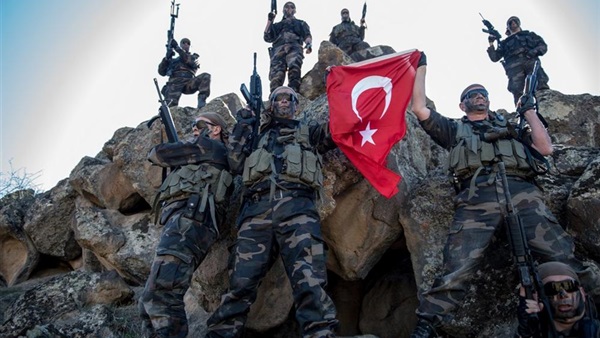القوات التركية تلقي القبض على 5 أعضاء حركة كردية