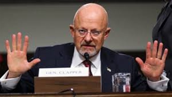 مسؤول الاستخبارات الأمريكية يحذر من عودة الحرب الباردة