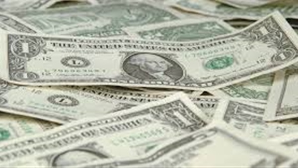 الدولار يتراجع مع النفط والأسهم وسط بحث الأسواق عن الأمان الدولار يتراجع مع النفط والأسهم وسط بحث الأسواق عن الأمان