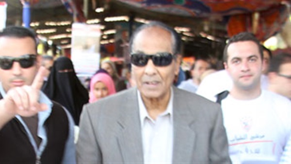 قائد الحرس الجمهوري الأسبق: «طنطاوي» تعرض لضغوط لإسقاط الجيش قائد الحرس الجمهوري الأسبق: «طنطاوي» تعرض لضغوط لإسقاط الجيش
