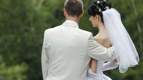 14 مهمّة للعروسين قبل زفافهما