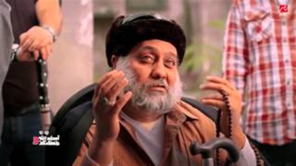 بالفيديو.. أبو حفيظة يسخر من الفلانتين علي طريقة «عبد الملك زرزور»