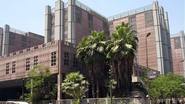 مدير القصر العينى: المستشفيات لا تخسر لكنها تسرق مدير القصر العينى: المستشفيات لا تخسر لكنها تسرق