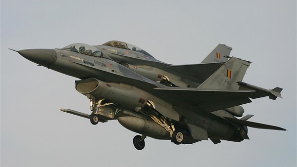 أمريكا توافق على بيع 8 مقاتلات إف-16 لباكستان
