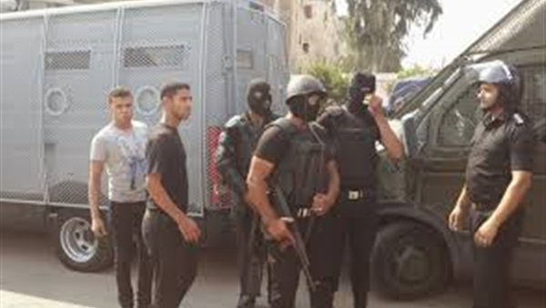 عاجل.. إحباط محاولة هروب من قسم الحوامدية ومصرع محتجز عاجل.. إحباط محاولة هروب من قسم الحوامدية ومصرع محتجز