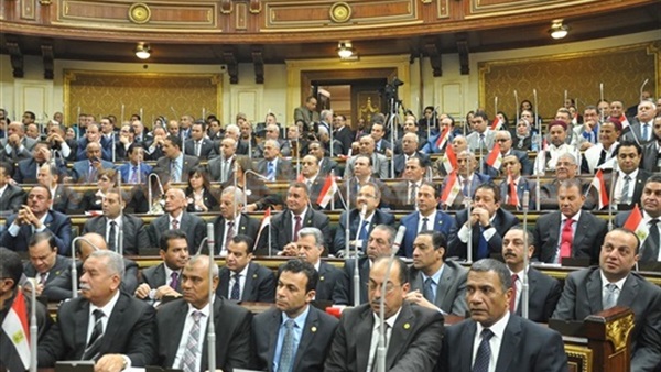 بالفيديو.. أعضاء مجلس النواب يهتفون: «بنحبك ياريس» بالفيديو.. أعضاء مجلس النواب يهتفون: «بنحبك ياريس»