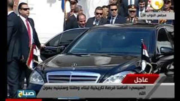 بالفيديو.. لحظة مغادرة «السيسي» مجلس النواب