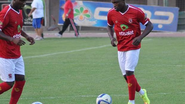 طبيب الأهلي: محمد هاني يشكو من إجهاد العضلة الخلفية