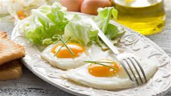 تناول البيض صباحًا يساعد في تحقيق حلم الرشاقة