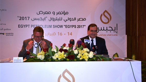 وزير البترول: نسعى لتحويل أحلام وطموحات المواطنين لواقع ملموس وزير البترول: نسعى لتحويل أحلام وطموحات المواطنين لواقع ملموس