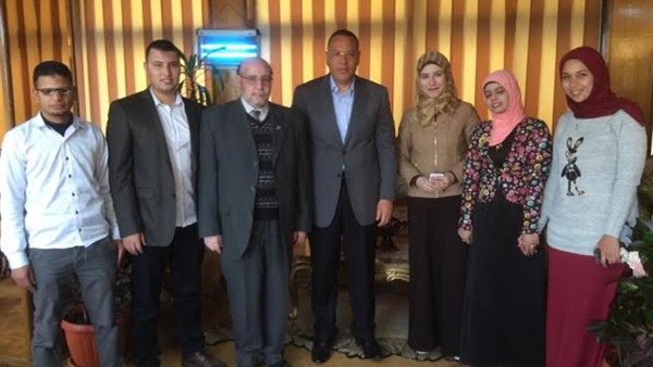 رئيس جامعة القناة يستقبل المعيدين الجدد بكلية الزراعة رئيس جامعة القناة يستقبل المعيدين الجدد بكلية الزراعة