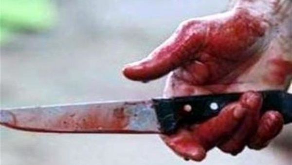 عامل يذبح ساقطة بسبب شكلها القبيح بمنشأة ناصر عامل يذبح ساقطة بسبب شكلها القبيح بمنشأة ناصر