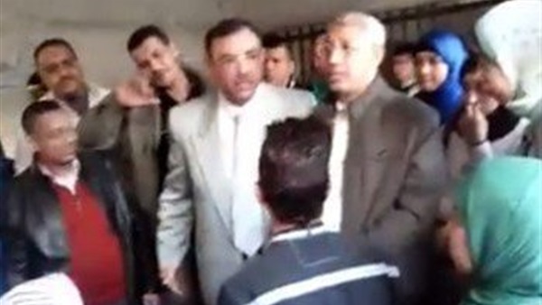 أول تعليق لوالد الطالب المعتدى عليه بالإسكندرية