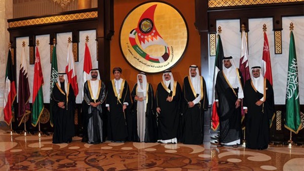 وزراء إعلام الخليج يصلون الرياض للمشاركة فى الاجتماع الاستثنائى وزراء إعلام الخليج يصلون الرياض للمشاركة فى الاجتماع الاستثنائى