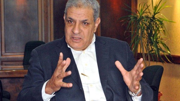 عاجل: محلب يلتقي مرشحين جدد للوزارات عاجل: محلب يلتقي مرشحين جدد للوزارات