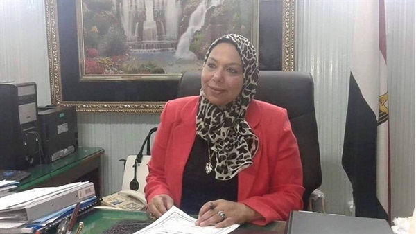 «منى يحي» تناقش مُعوقات العملية التعليمية بكفر الشيخ «منى يحي» تناقش مُعوقات العملية التعليمية بكفر الشيخ