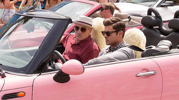 «Dirty Grandpa» يتخطى حاجز الـ 33 مليون دولار