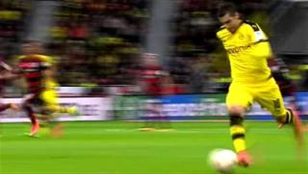 بالفيديو.. دورتموند يتخطى ليفركوزن بهدف في البوندسليجا بالفيديو.. دورتموند يتخطى ليفركوزن بهدف في البوندسليجا